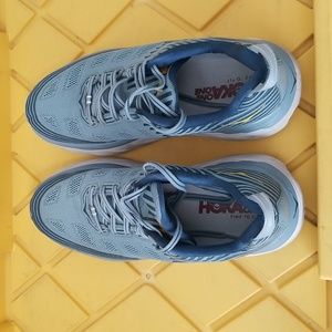 Hoka one one Bondi 6, men's,  size 10.5 ,blue